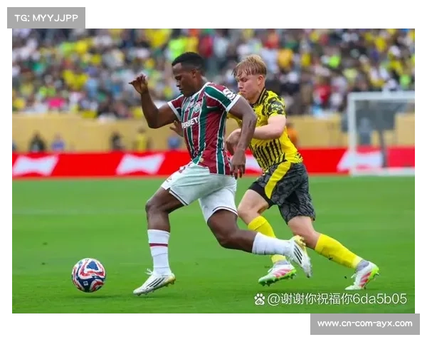 多特蒙德后防线遭遇严重伤病潮，四名中卫缺阵影响排兵布阵